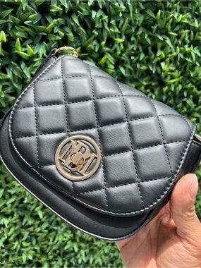 Quilted Black Crossbody Bag with Gold Accent